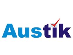 Austik se convierte en Padrino de una Familia SOS