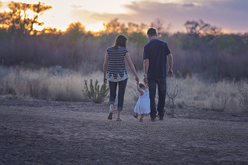 El papel de los padres en la vida de un niño debe ser basada en: respeto, amor y cariño